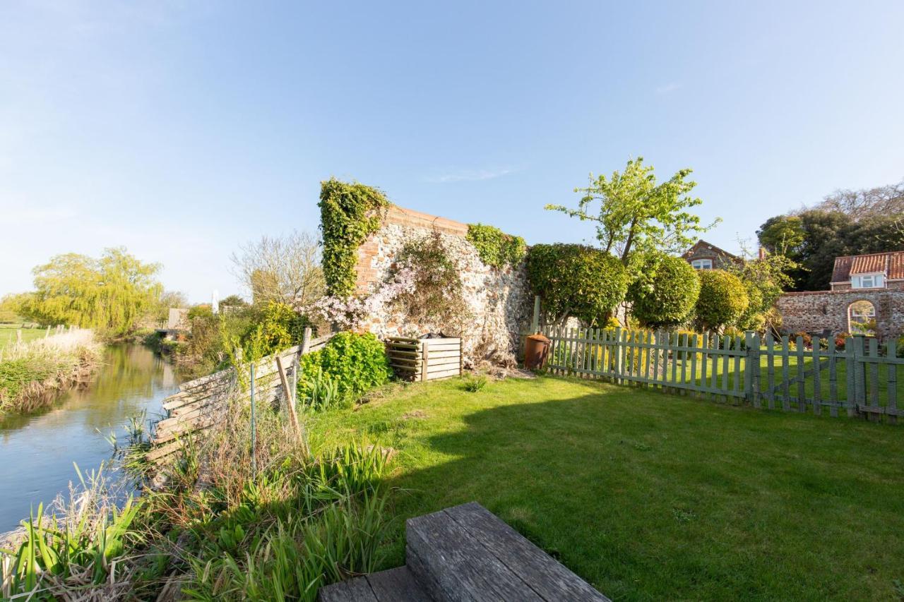 Flint Cottage Stiffkey Εξωτερικό φωτογραφία